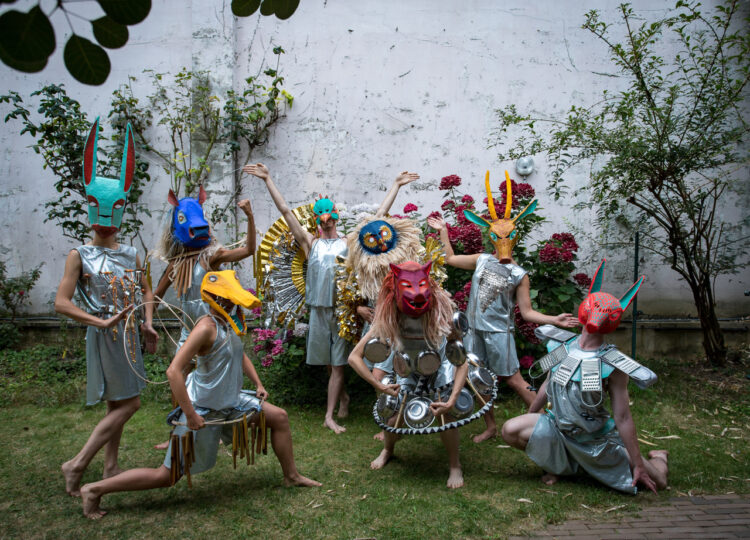 Karnaval Nomade - Mars à l'Ouest